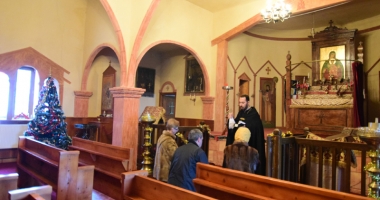 Cum sărbătoresc armenii din Dobrogea Crăciunul. Pilaful cu stafide  și vinul roșu nu vor lipsi de pe mese - 2