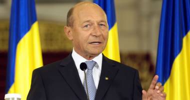 Traian Băsescu: 