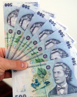 Stire din Economie : Criza lichidităților va frâna relansarea economiei în 2012