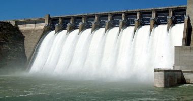 Iată cu cât a crescut producția de electricitate