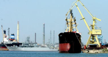 Stire din Economie : Creștere spectaculoasă a traficului de mărfuri  în portul Midia