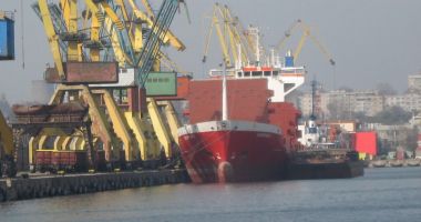 Stire din Economie : Creștere spectaculoasă a traficului de mărfuri în porturile maritime românești