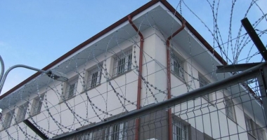 Autorul triplului asasinat de la Stoenești s-a sinucis