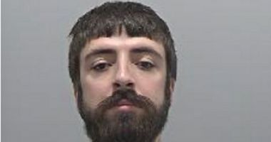 Stire din Actualitate : Un bărbat a ucis cu o arbaletă trei femei inspirat de videoclipurile misogine ale lui Andrew Tate