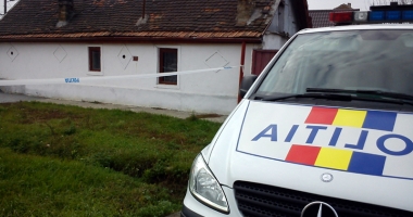 Crimă ca-n filme. L-a ucis pe amantul concubinei, după care i-a mutat cadavrul - 2