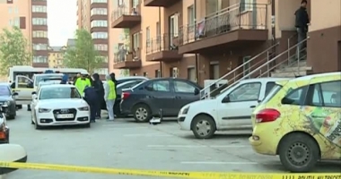 Scene de groază! Tânără înjunghiată mortal de tatăl ei vitreg