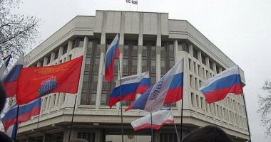 Stire din Actualitate : Kremlin: De azi, Crimeea intră în componența Federației Ruse