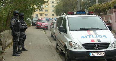 Stire din Eveniment : Criminal constănțean urmărit internațional, depistat de polițiști