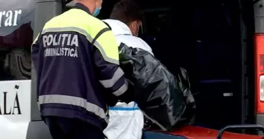 Stire din Eveniment : Descoperire macabră în județul Constanța. Cadavru găsit plutind pe Dunăre