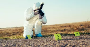 L-a ucis cu propriul ciomag și i-a ascuns cadavrul în stuf. Sentință definitivă după o anchetă complicată