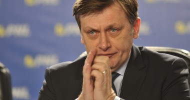 Stire din Politică-Administrație : "Nu susțin căsătoriile între persoane de același sex"