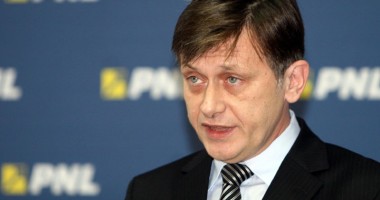 Stire din Politică-Administrație : Crin Antonescu susține votul deschis și nominal în cazul proiectului minier Roșia Montană