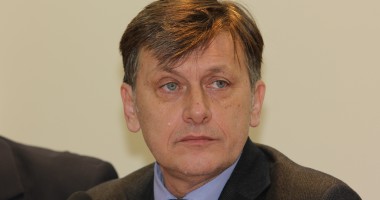 Crin Antonescu: Liberalii nu participă la discursul președintelui Băsescu