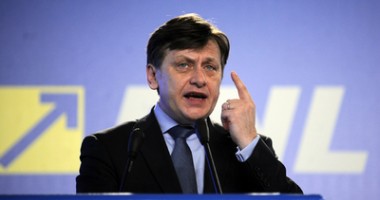 Stire din Politică-Administrație : "Cine vrea să plece din USL să plece"
