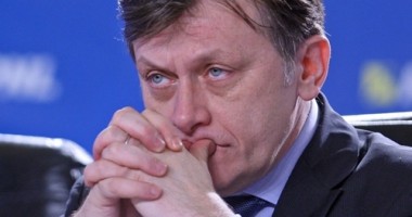Stire din Politică-Administrație : Crin Antonescu: NU mă retrag din politică