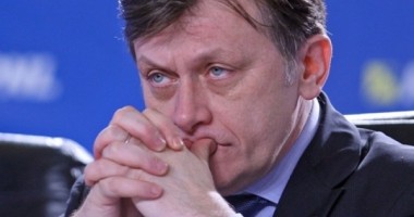 Stire din Politică-Administrație : "Niciun meci nu este dinainte jucat"