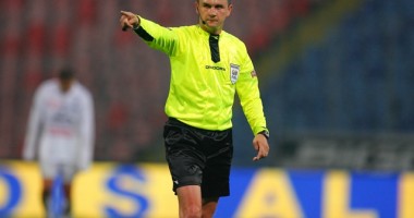 Stire din Sport : Cristian Balaj va arbitra meciul PSV Eindhoven - Dinamo Zagreb, din Liga Europa