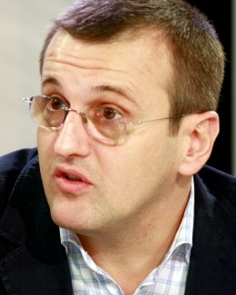 Stire din Politică-Administrație : Ideea unui guvern PDL-PSD nu este bună din perspectiva filozofiilor economice