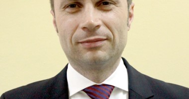 Mangalia, alimentată cu gaze naturale. Cristian Radu: "Prețul gigacaloriei va scădea cu până la 30%" - 2