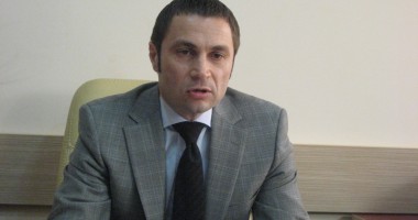 Stire din Politică-Administrație : Edilul din Mangalia le-a pus gând rău hoților de fier vechi