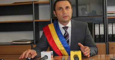 Stire din Politică-Administrație : "Prețul căldurii și apei calde nu va fi mai mare de 300 de lei pe gigacalorie la Mangalia"