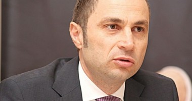 Stire din Politică-Administrație : Cristian Radu i-a asigurat pe locuitorii Mangaliei că gigacaloria nu va depăși 300 de lei