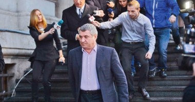 Stire din Eveniment : Victor Becali și Cristian Borcea, aduși la Poarta Albă