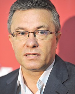 Stire din Politică-Administrație : "Platforma de Centru Stânga va fi sursa pentru elaborarea Uniunii Social Progresiste"