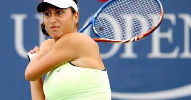 Stire din Sport : Tenis / Cristina Dinu, în turul al doilea al calificărilor la BRD Bucharest Open