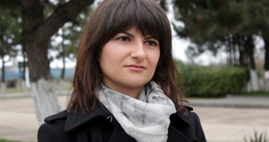 Stire din Politică-Administrație : Cristina Dumitrache, singurul parlamentar constănțean ce a semnat proiectul lui Remus Cernea