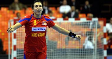 Stire din Sport : Cristina Neagu, cea mai bună handbalistă a lumii din 2015