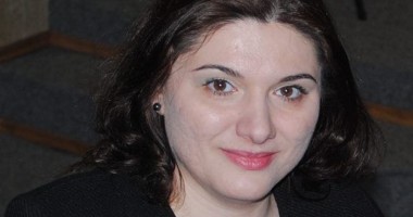 Stire din Politică-Administrație : Constănțeanca Cristina Steliana Mihailovici de la PNL, pe lista pentru alegerile europarlamentare