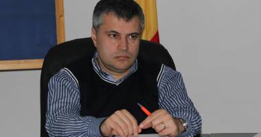 Stire din Politică-Administrație : Dragomir: Nu știu ce se întâmplă dacă se înzăpezește județul. E treaba RAJDP