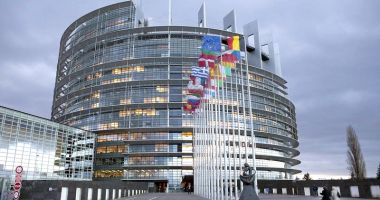 Stire din Politică-Administrație : Criteriile de desemnare a candidaților PNL la europarlamentare, adoptate în iunie