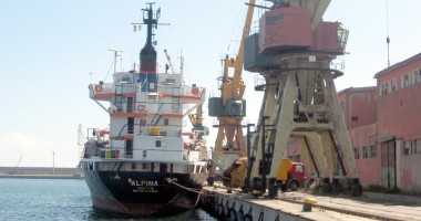 Stire din Economie : Criza din siderurgie a afectat grav porturile românești
