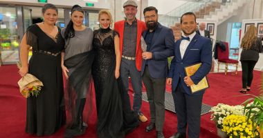 Stire din Cultură-Educație : Trofeul și premiul special al juriului, la cea de-a 55-a ediție a Festivalului „Crizantema de aur”, câștigate de doi constănțeni