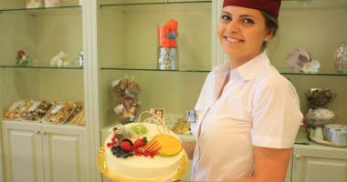 Cofetărie "Crizantema", deschisă în zona Far - 3