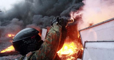 Stire din Actualitate : Război în UCRAINA: Președintele Petro Poroșenko va anunța în curând o încetare a focului în estul țării