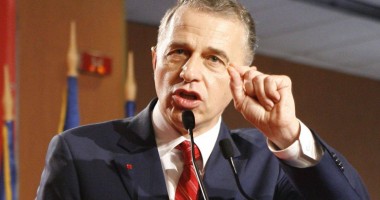 Stire din Politică-Administrație : "Criza rusească și mercantilismul arată că Europa și-a pierdut ambiția"