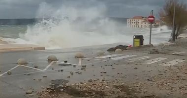 Stire din Social : MAE a transmis o atenționare de călătorie în Croația. Coduri roșii și portocalii de furtună, ploi torențiale și inundații