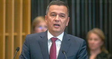 Stire din Politică-Administrație : Grindeanu respinge propunerea USR privind reducerea salariilor în sectorul public