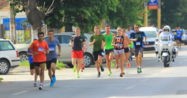 Stire din Sport : Crosul Turul Mării Negre, duminică, pe plaja Modern