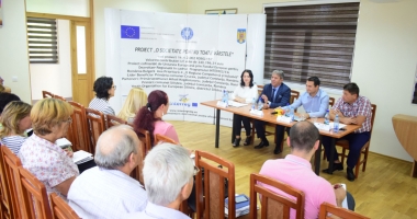 Primăria Crucea a lansat proiectul "O societate pentru toate vârstele". "Avem nevoie de personal calificat" - 2