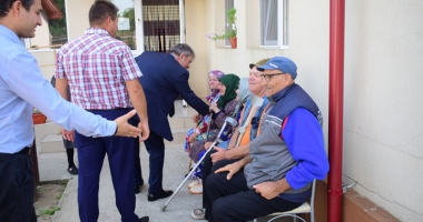 Primăria Crucea a lansat proiectul "O societate pentru toate vârstele". "Avem nevoie de personal calificat" - 7