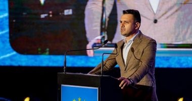 Stire din Politică-Administrație : Marian Cruşoveanu: Biletele de valoare și voucherele de vacanță se pot emite şi în format electronic virtual