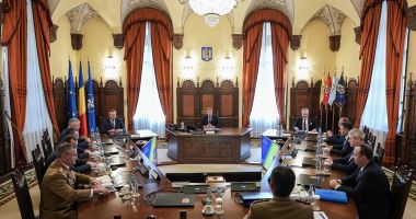 Stire din Politică-Administrație : Klaus Iohannis a convocat ședința CSAT. Actorii cibernetici statali şi non-statali, principalul motiv de îngrijorare