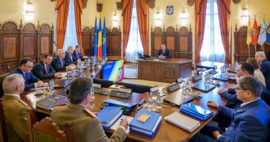 Stire din Politică-Administrație : CSAT: “Au existat atacuri cibernetice cu scopul de a influenţa corectitudinea procesului electoral”