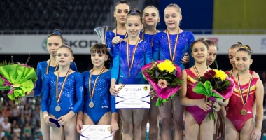 Stire din Sport : CS Farul Constanța, campioană națională la gimnastică după 14 ani