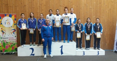Stire din Sport : CS Farul a urcat pe  podium la CN de floretă