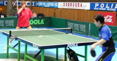 Stire din Sport : CS Farul, învinsă în semifinalele Superligii